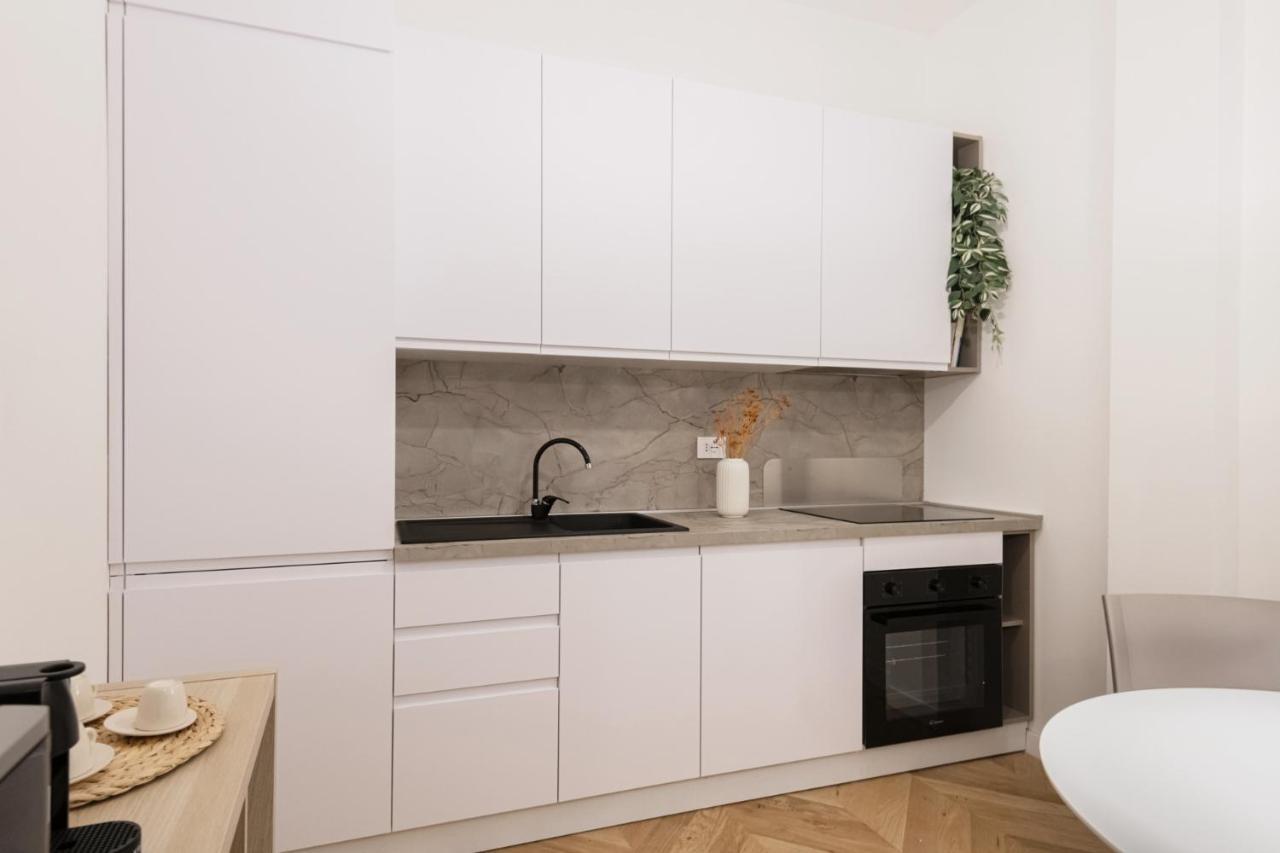 Easylife - Oasi Di Stile A 10Min Dal Duomo Apartment Milan Exterior photo